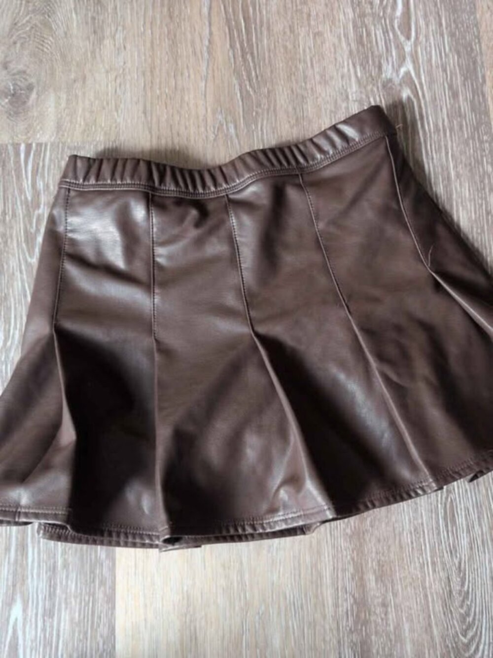 Abercrombie Kids Brown Faux Leather Pleated Skort Size 7/8